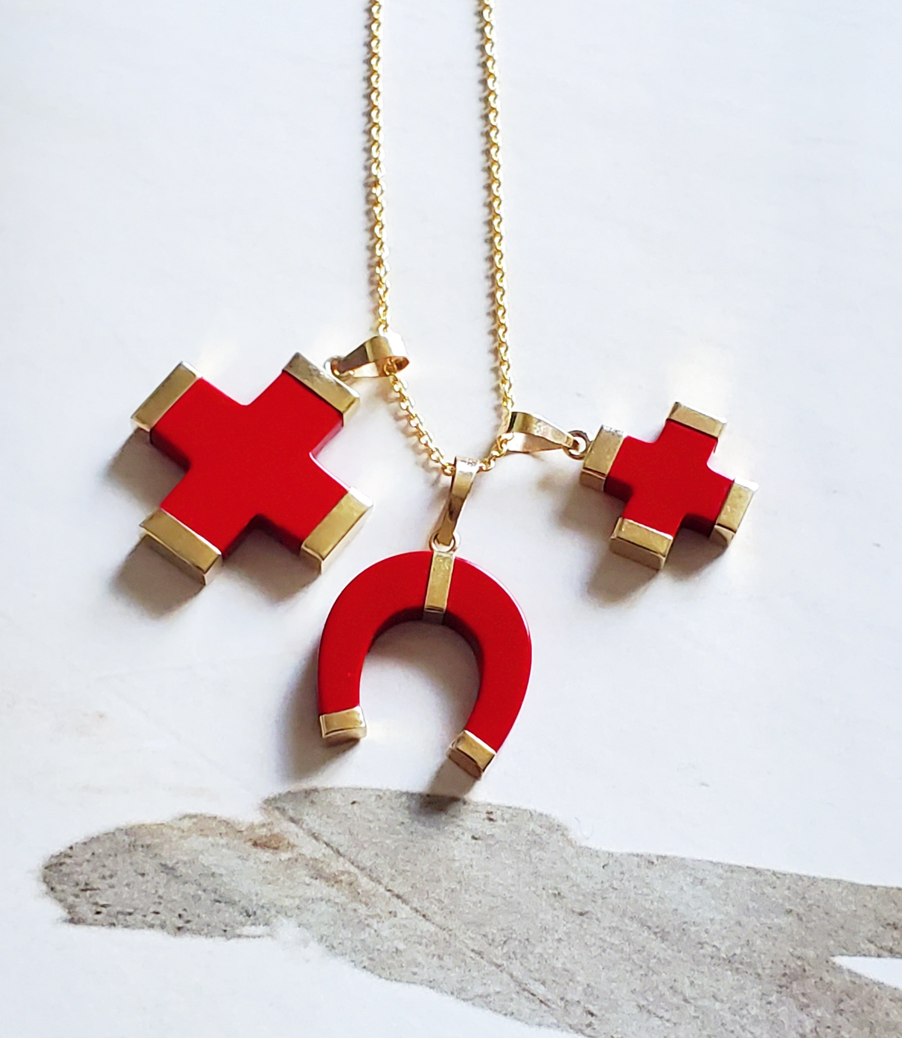 Coral Horseshoe Charm