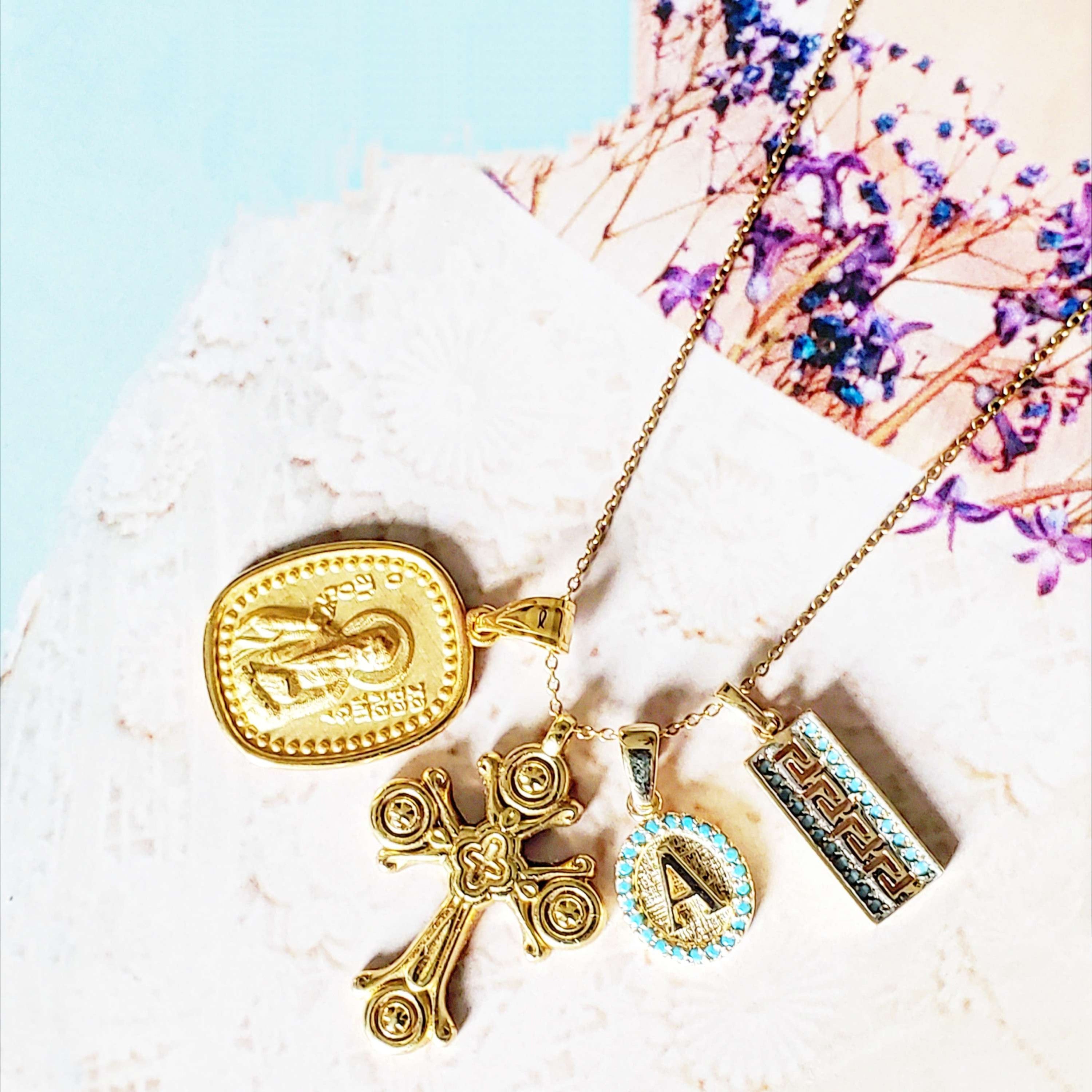 Micro Greek Key Tag